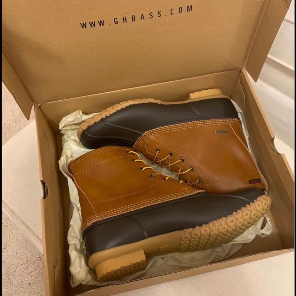 Brand new men’s GH Bass Duck Boots